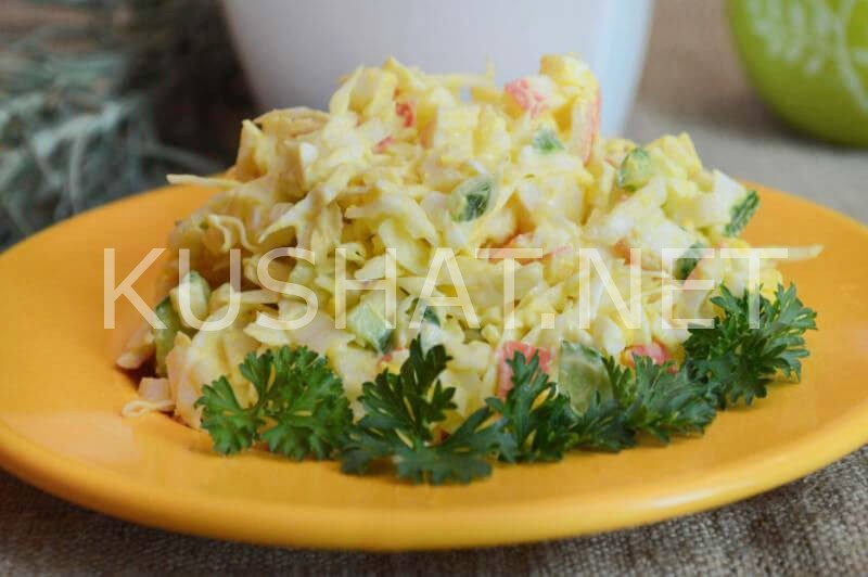 11_салат с капустой, крабовыми палочками и яйцами