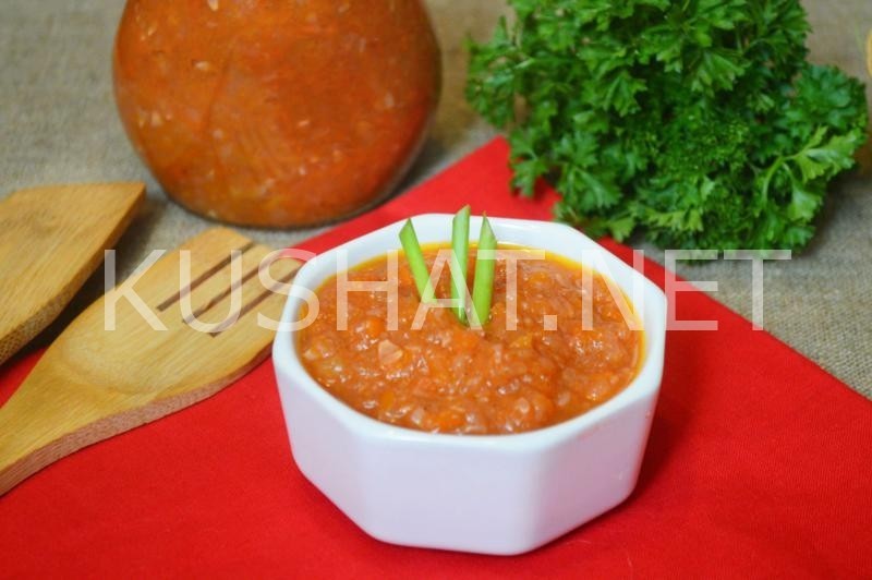 12_кабачковая икра с томатным соусом на зим