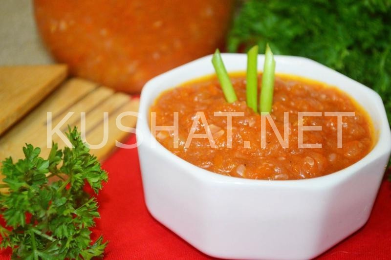 13_кабачковая икра с томатным соусом на зим