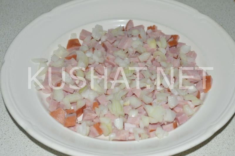 4_слоеный салат с ветчиной, помидорами и сыром