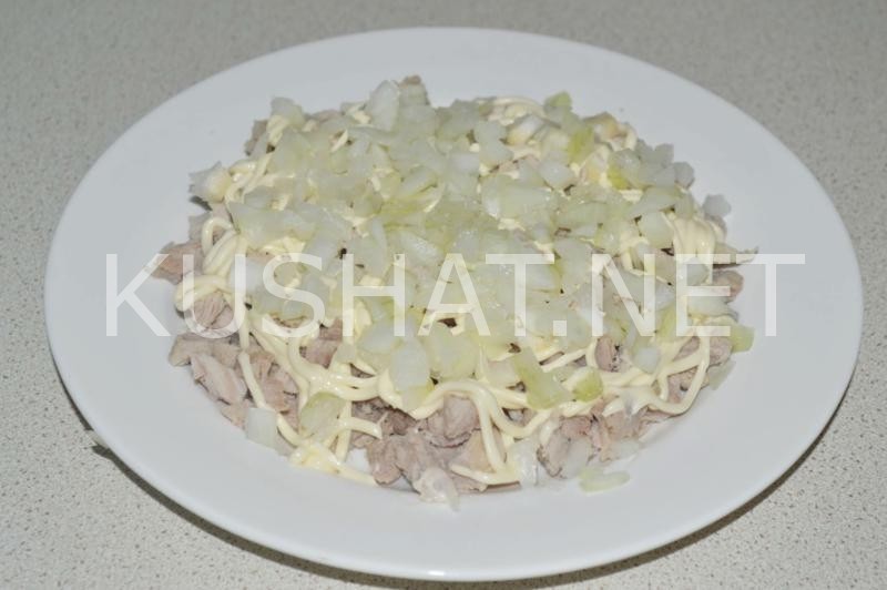 7_слоеный салат со свининой и грибами