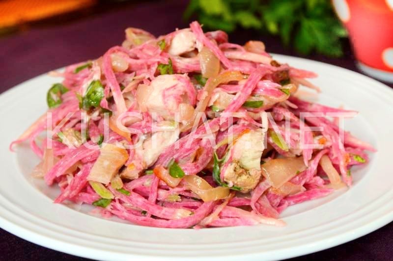 14_салат из редьки с мясом и луком Узбекистан