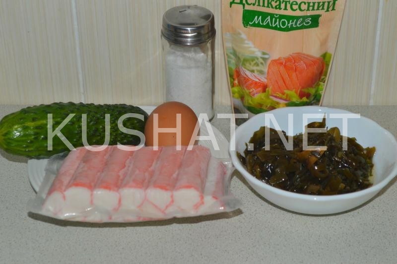 1_салат из морской капусты с крабовыми палочками и яйцом
