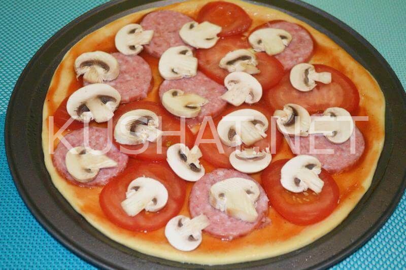 10_тонкая пицца с колбасой и грибами
