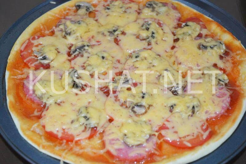12_тонкая пицца с колбасой и грибами