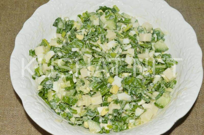 9_салат из черемши с огурцом яйцом и сыром