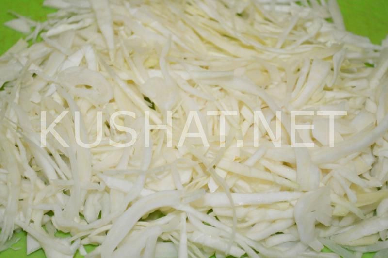 5_салат из капусты с колбасой и кукурузой
