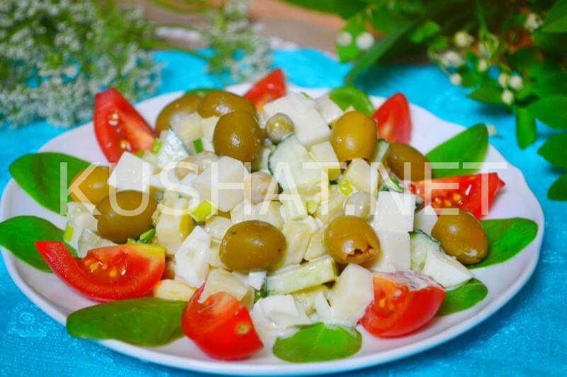 12_салат со шпинатом, огурцами, картошкой и горошком
