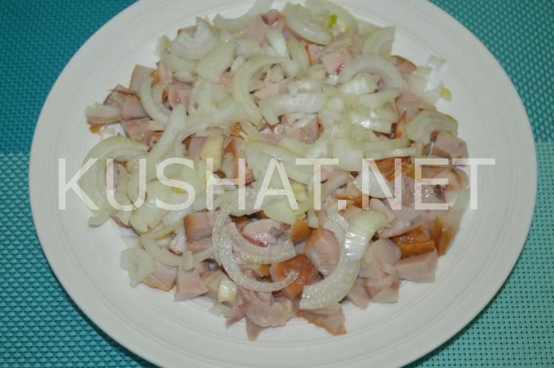 8_слоеный салат с копченой курицей и грибами
