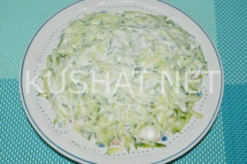 14_слоеный салат со шпротами и сыром