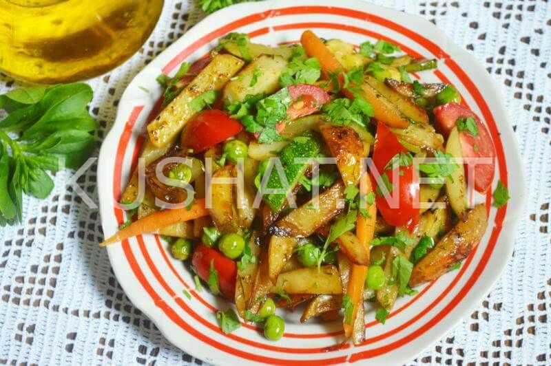 13_овощное рагу с кабачками, картошкой, помидорами и горошком