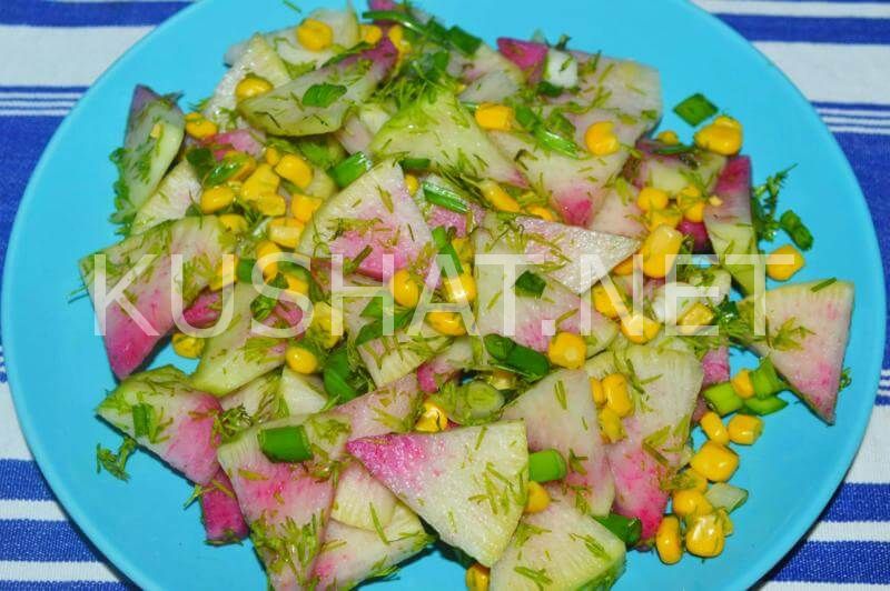 3_салат из арбузной редьки с кукурузой