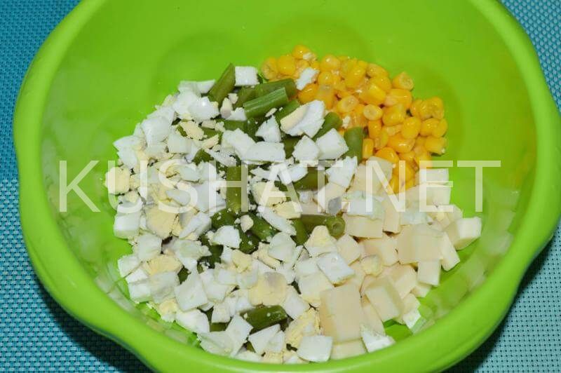 5_салат со стручковой фасолью, сыром и кукурузой