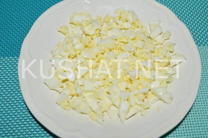 6_картофельный салат с зеленым горошком и сыром