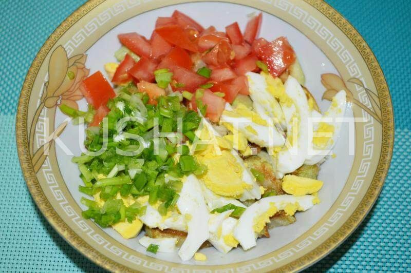 7_салат из кабачков с яйцом и помидорами