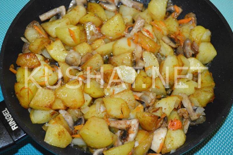 12_жареная картошка с шампиньонами и луком