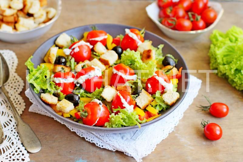 9_греческий салат с фаршированными помидорами