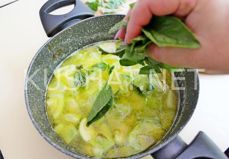 3_суп-пюре с кабачком и базиликом